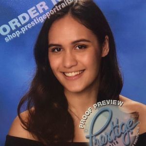 Meet your Posher, Claire